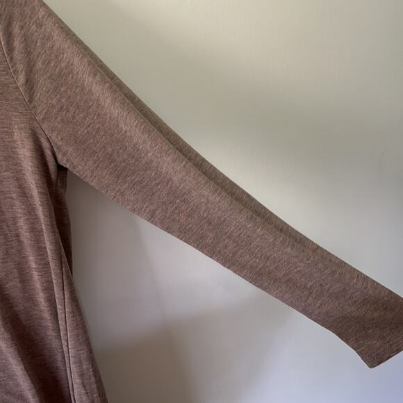 LuLaRoe Gray/Pink Polyester Blend Long Sleeve Tee - Picture 4 of 9